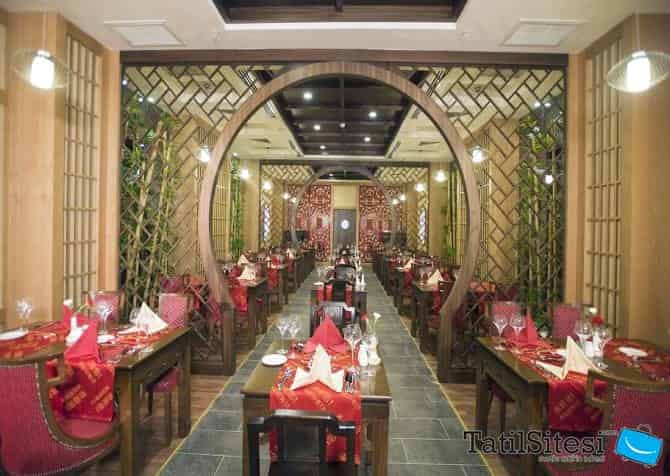 Crystal Palace Luxury Resort Spa 